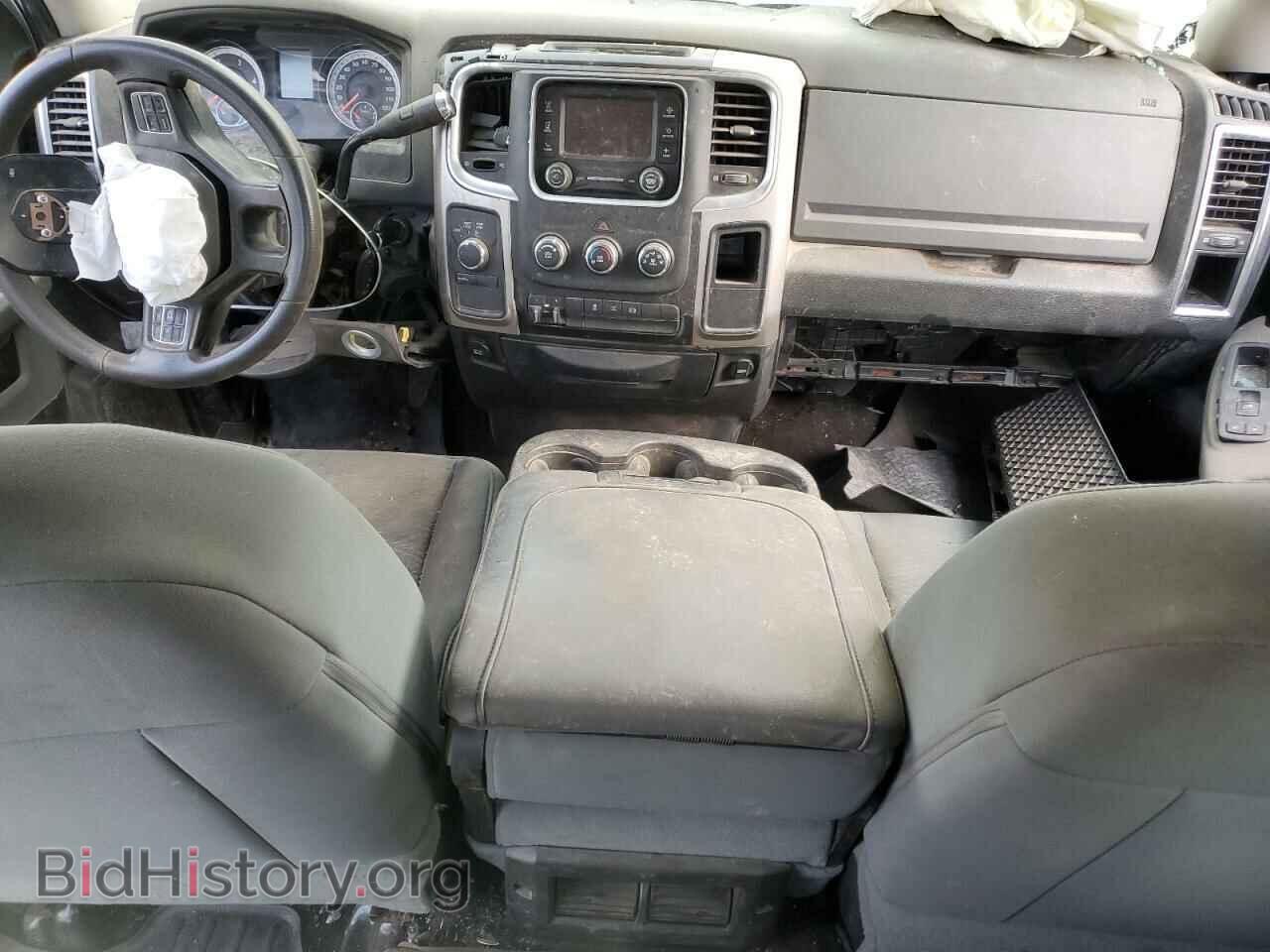 2014 RAM All Models - VIN: 3C6UR5DL4EG194910 - Photo 8