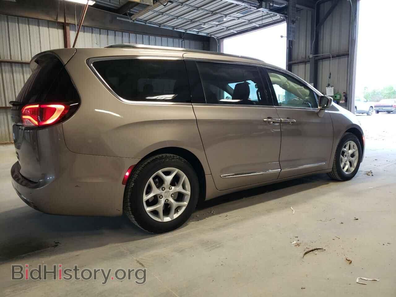 2018 CHRYSLER PACIFICA - VIN: 2C4RC1EG8JR139584 - Фото 3