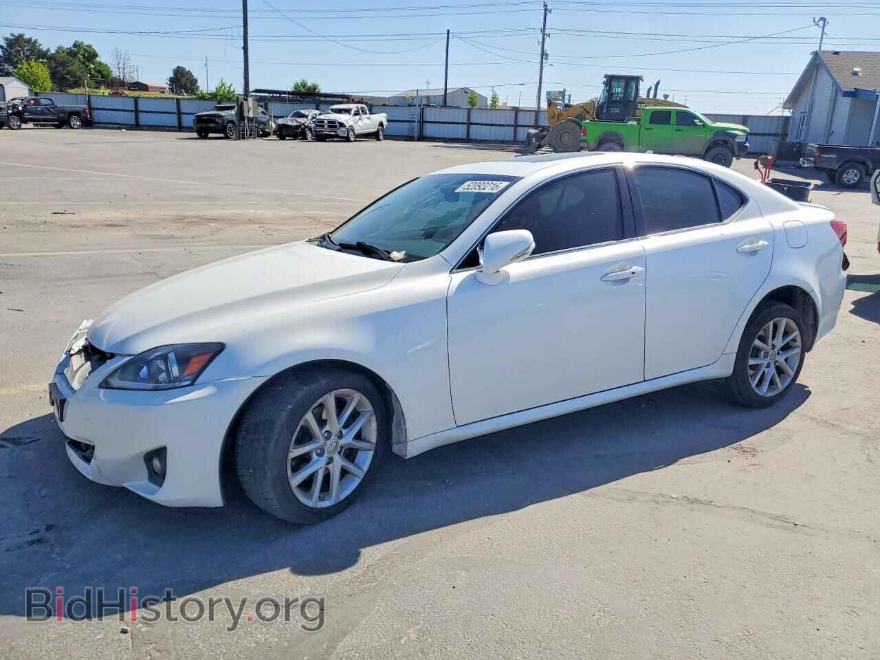 Фотография JTHCF5C20B5051072 - LEXUS IS 2011