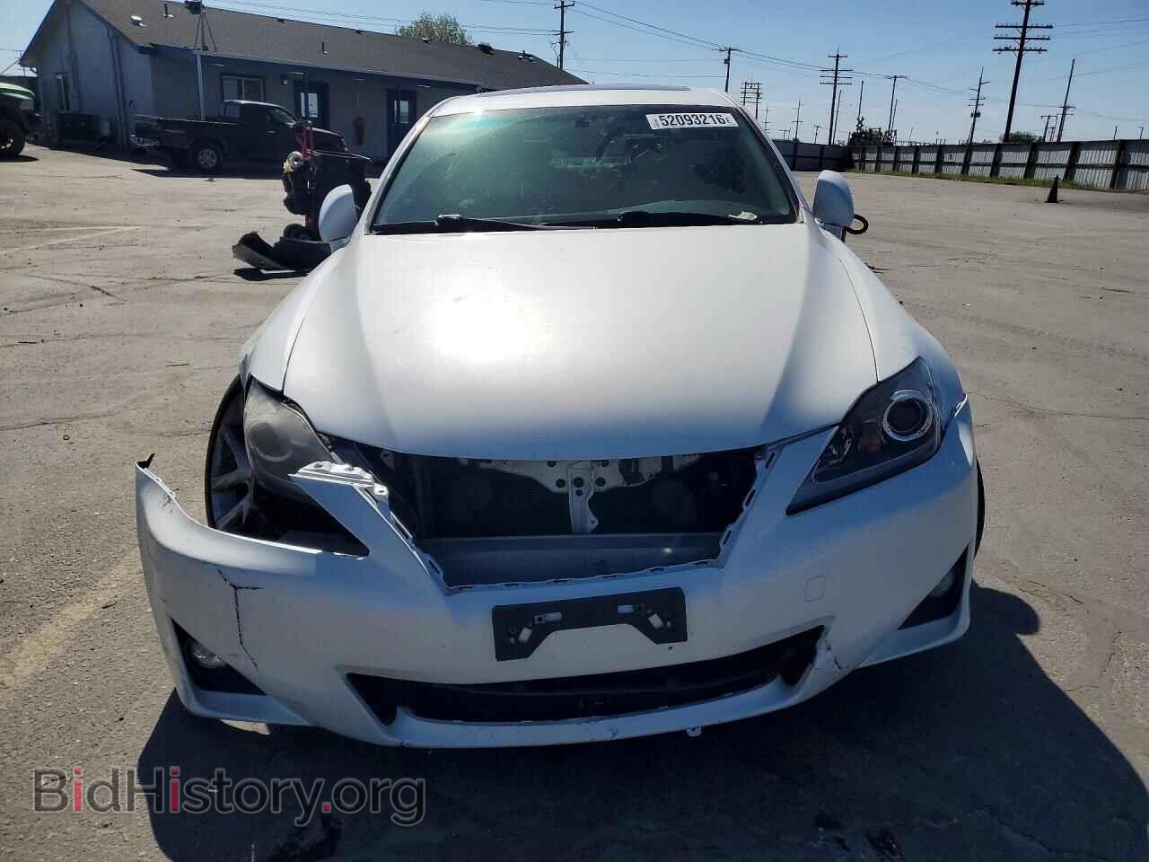 2011 LEXUS IS - VIN: JTHCF5C20B5051072 - Photo 5