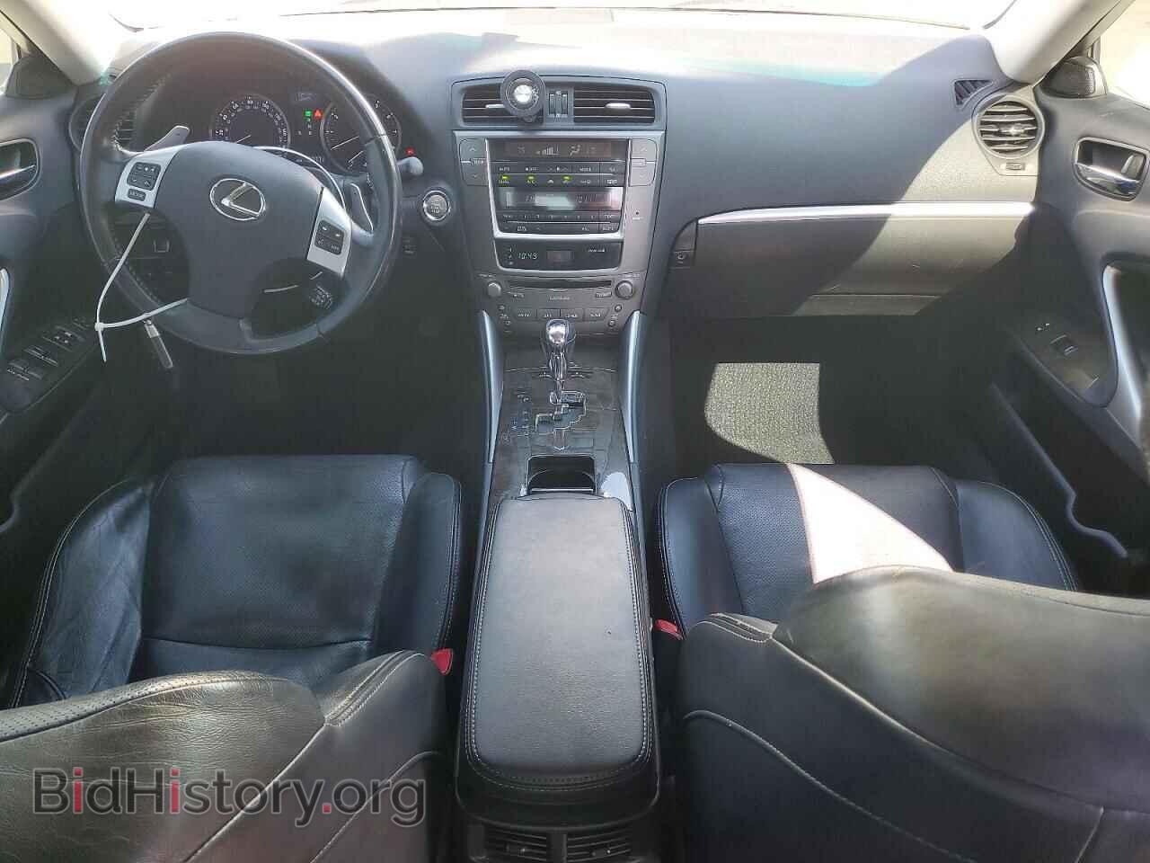 2011 LEXUS IS - VIN: JTHCF5C20B5051072 - Photo 8