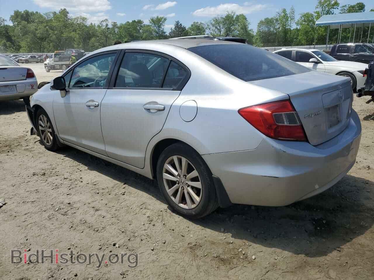 2012 HONDA CIVIC - VIN: 2HGFB2F88CH310993 - Photo 2