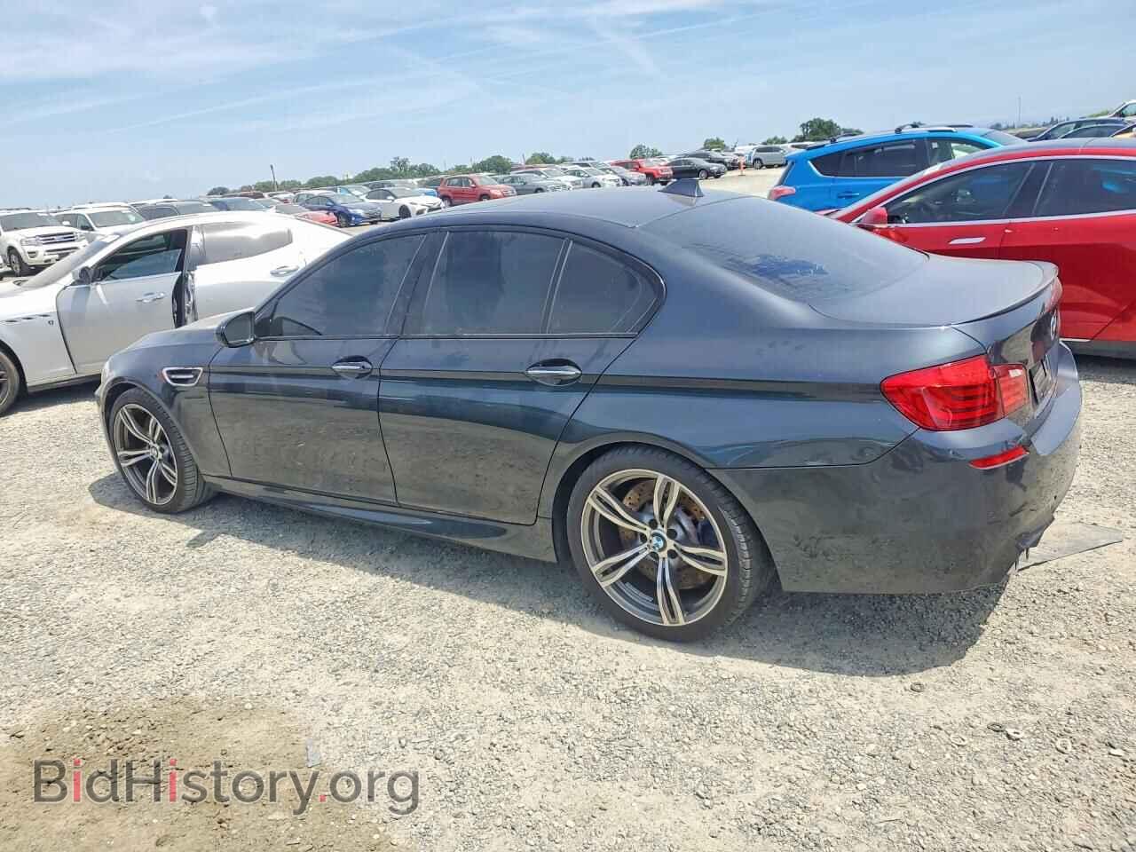 2013 BMW M5 - VIN: WBSFV9C59DD095852 - Фото 2