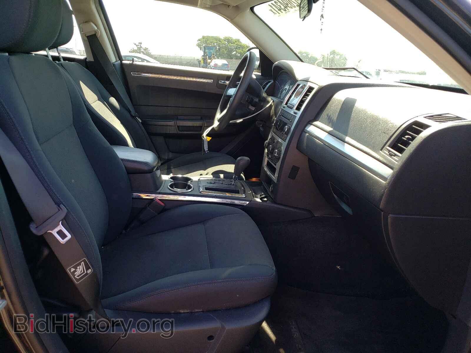 2010 CHRYSLER 300 - VIN: 2C3CA4CD3AH329034 - Фото 5