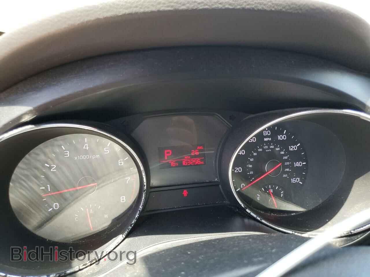 2016 KIA All Models - VIN: KNDMB5C14G6088717 - Фото 9