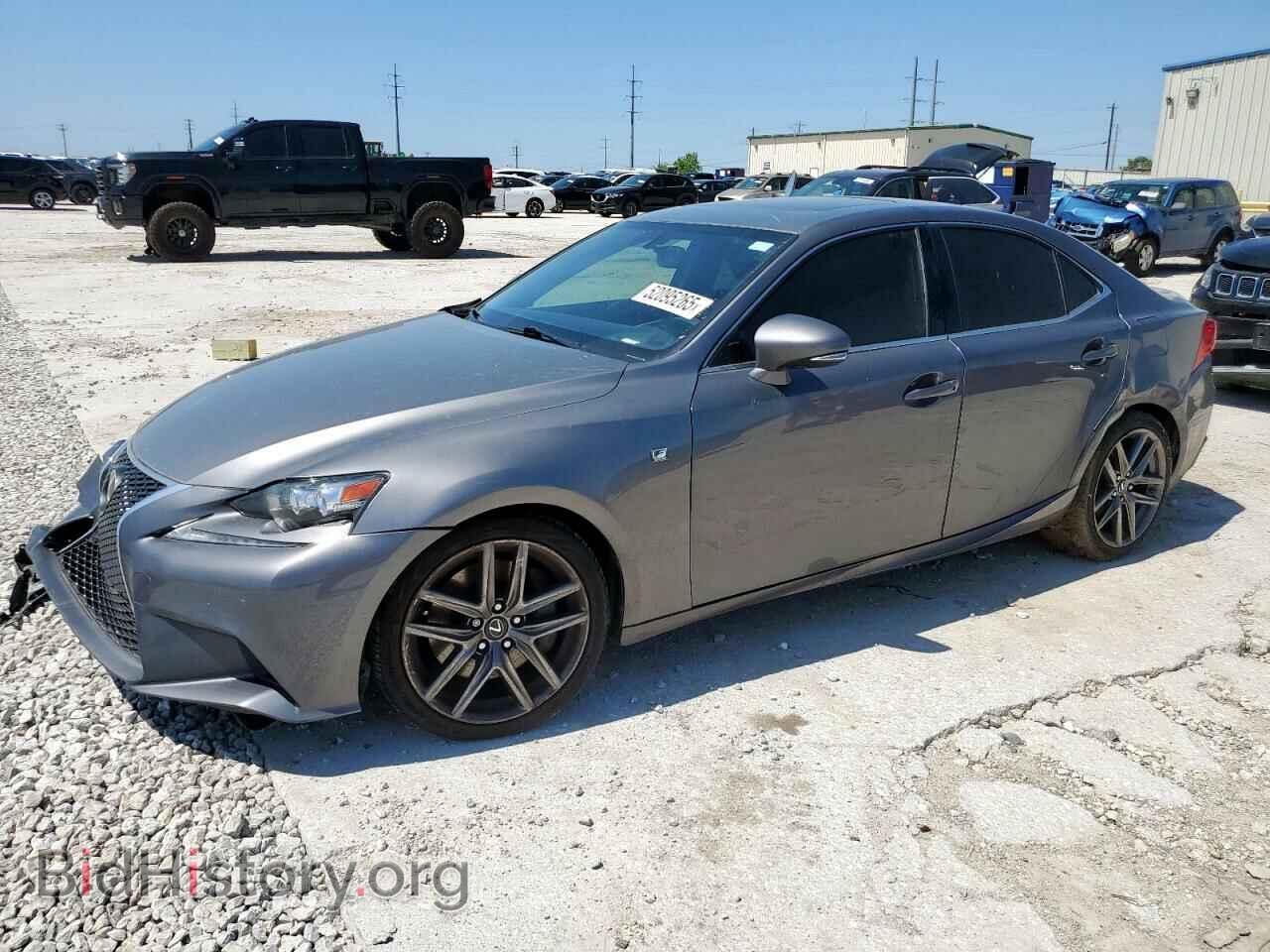 Photo JTHBE1D27F5017920 - LEXUS IS 2015