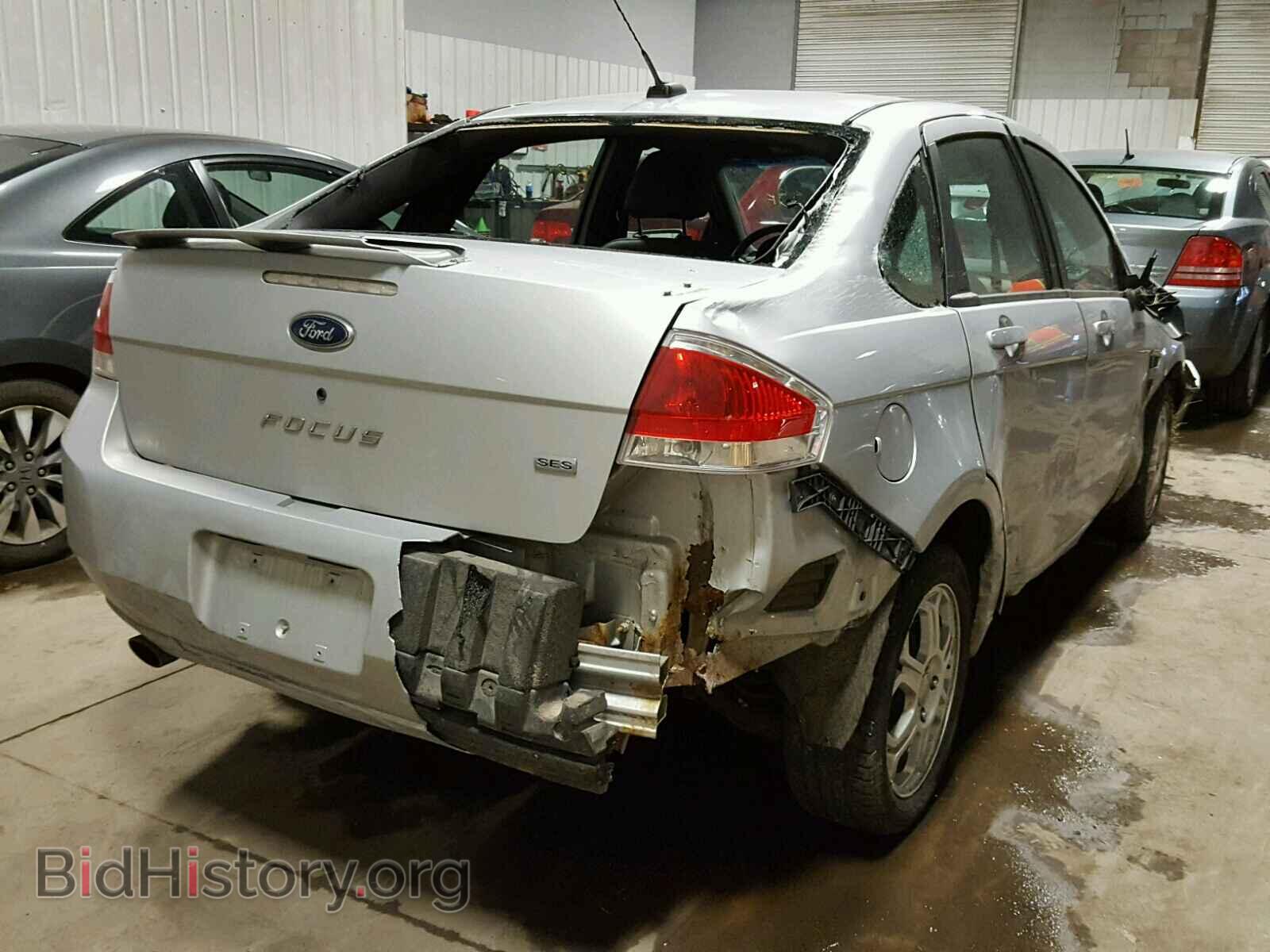 2008 FORD FOCUS - VIN: 1FAHP35N28W100720 - Фото 4