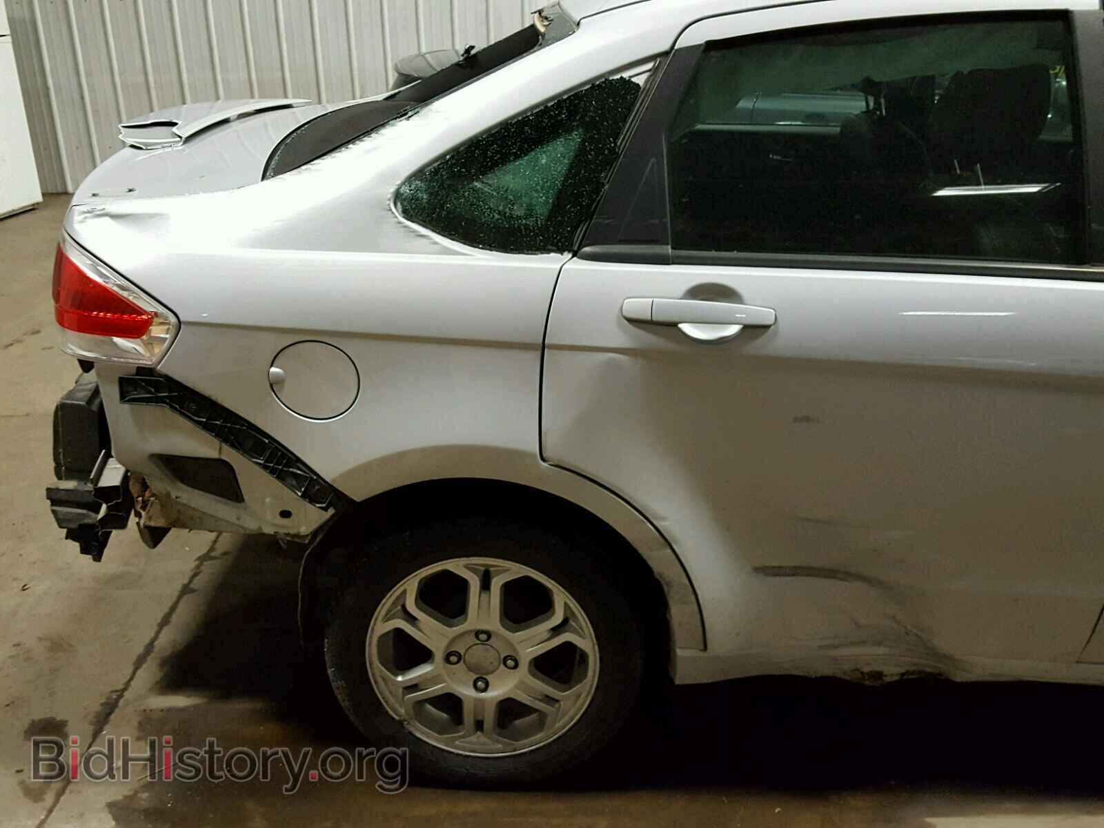 2008 FORD FOCUS - VIN: 1FAHP35N28W100720 - Фото 9