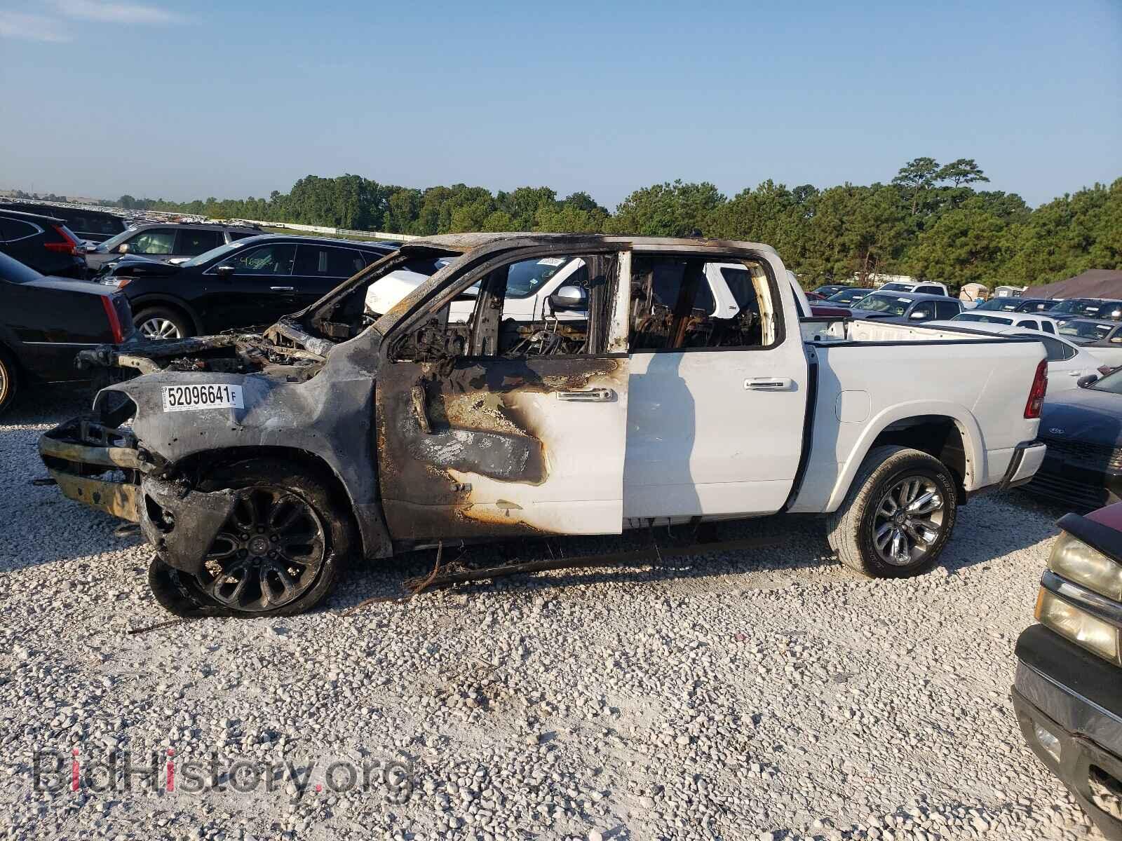 2021 RAM 1500 - VIN: 1C6SRFJT4MN677188 - Фото 10