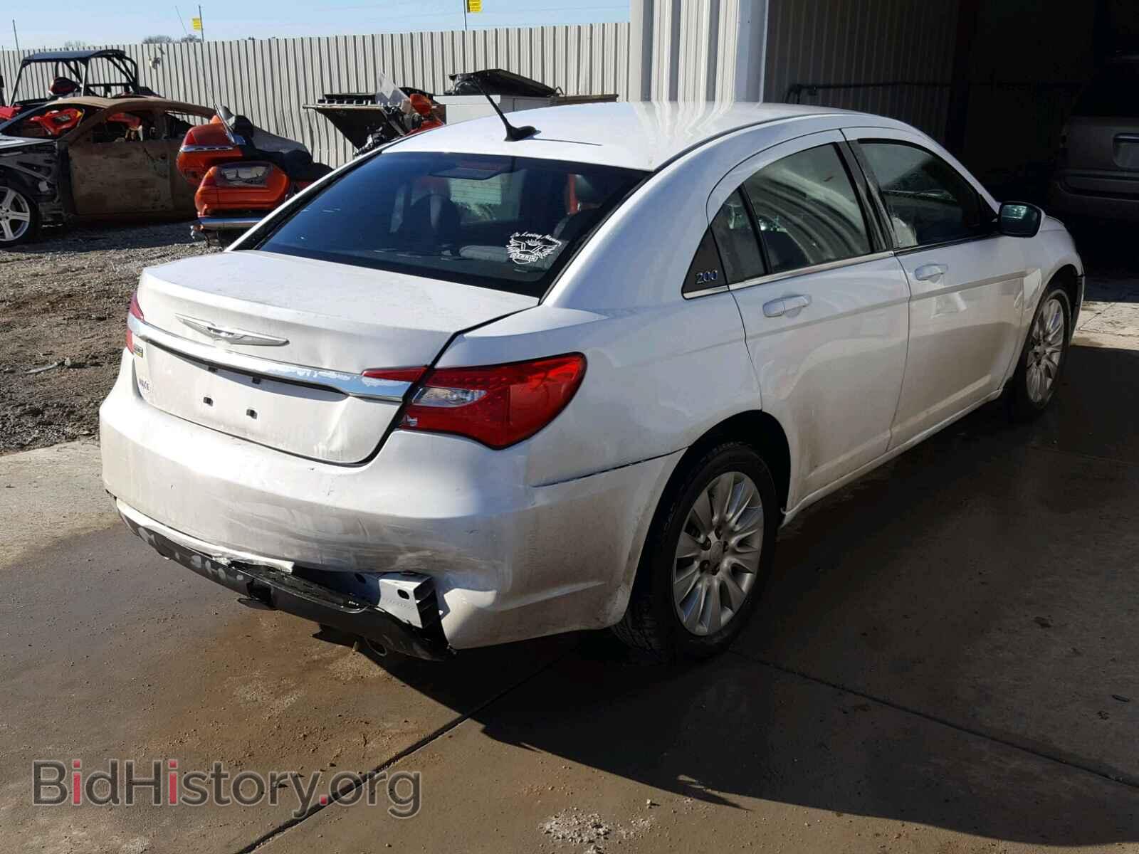 2013 CHRYSLER 200 - VIN: 1C3CCBAG3DN599808 - Фото 4