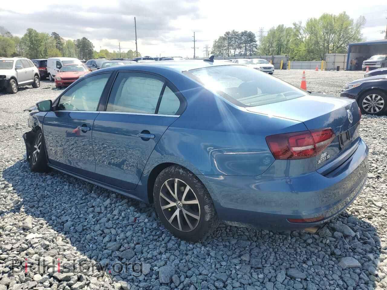 2017 VOLKSWAGEN JETTA - VIN: 3VWDB7AJ0HM291990 - Фото 2