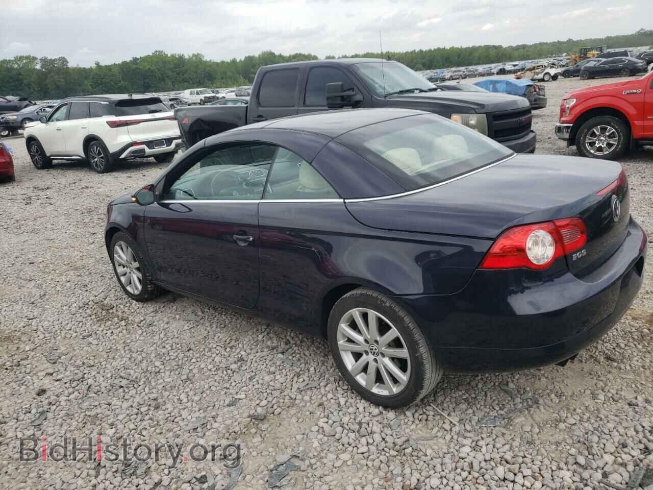 2009 VOLKSWAGEN EOS - VIN: WVWBA71F19V009808 - Photo 2
