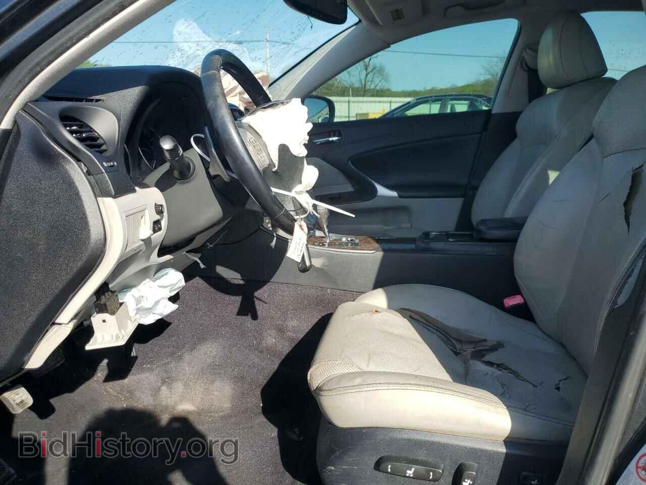 2011 LEXUS IS - VIN: JTHCF5C29B5050521 - Photo 7
