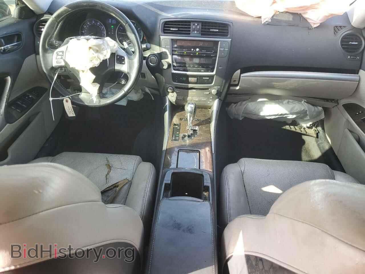 2011 LEXUS IS - VIN: JTHCF5C29B5050521 - Photo 8