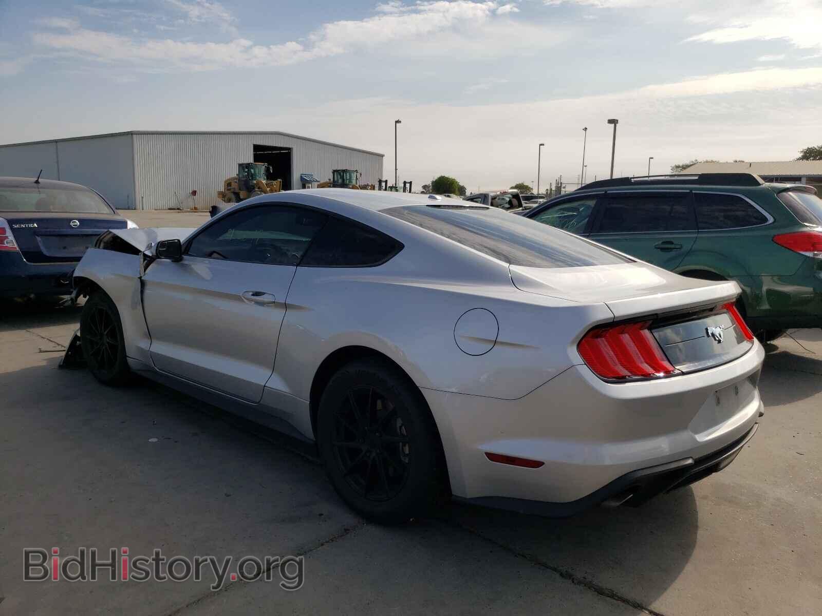 2019 FORD MUSTANG - VIN: 1FA6P8TH8K5176831 - Фото 3
