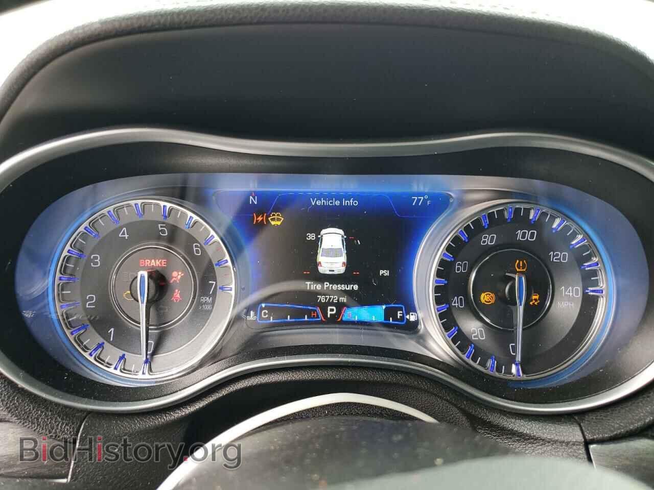 2021 CHRYSLER 300 - VIN: 2C3CCAAG7MH609324 - Фото 9