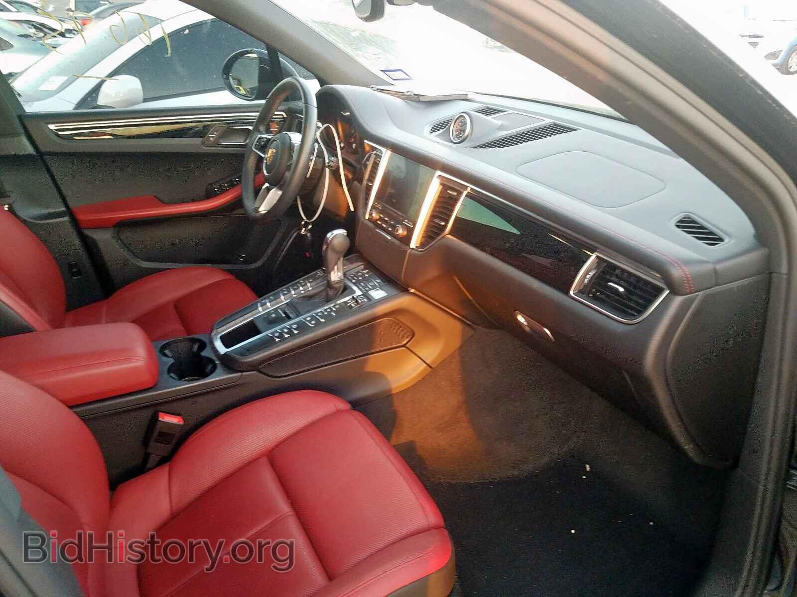 2017 PORSCHE MACAN - VIN: WP1AA2A53HLB08435 - Photo 5