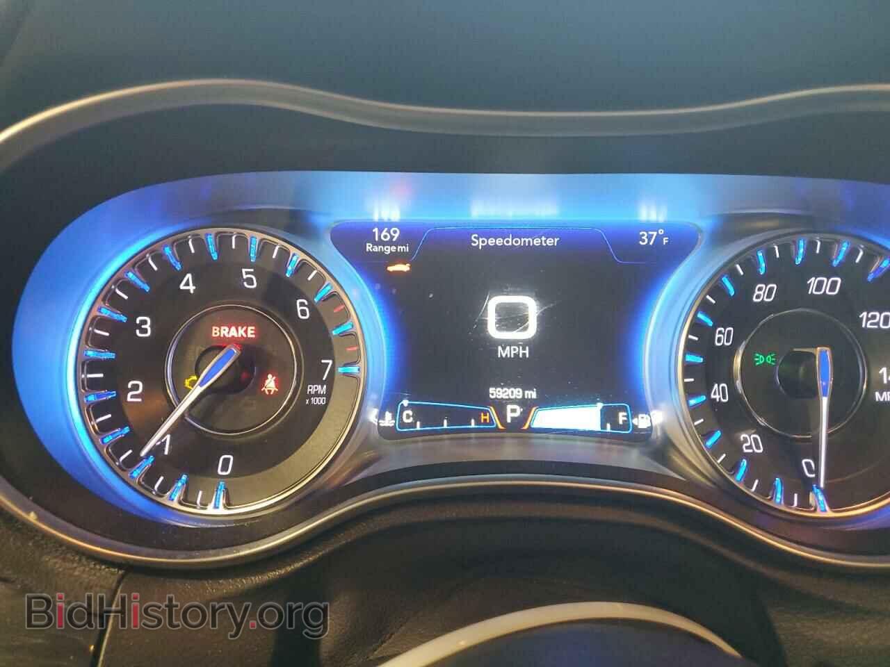 2017 CHRYSLER 300 - VIN: 2C3CCARG7HH606885 - Фото 9