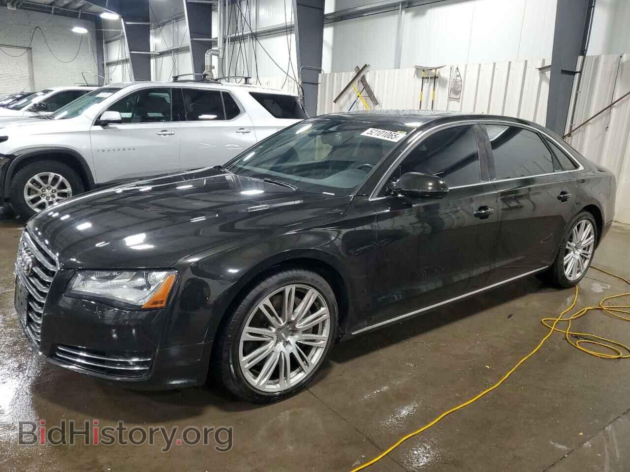 Photo WAURVAFD8BN005569 - AUDI A8 2011