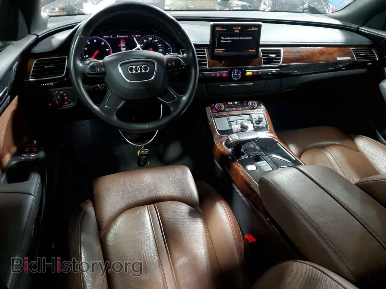 2011 AUDI A8 - VIN: WAURVAFD8BN005569 - Photo 8