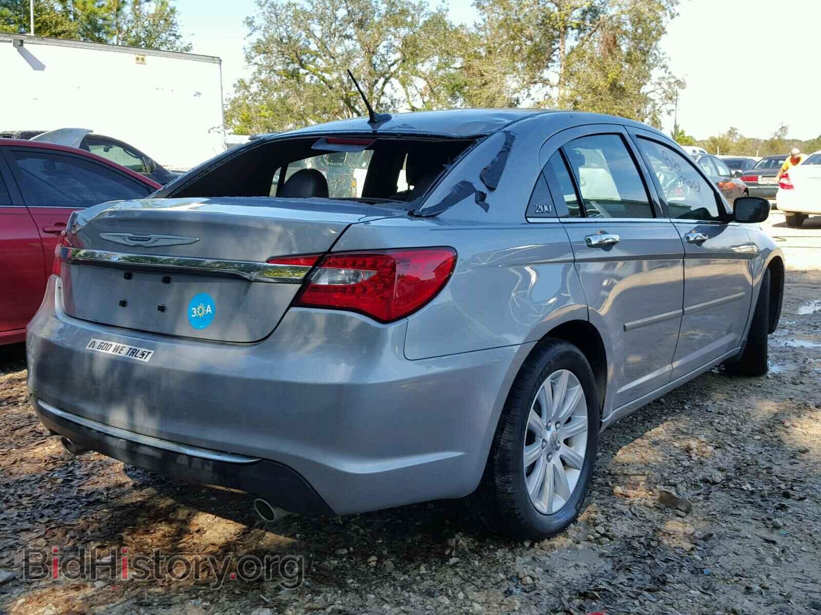 2013 CHRYSLER 200 - VIN: 1C3CCBCG7DN602349 - Фото 4