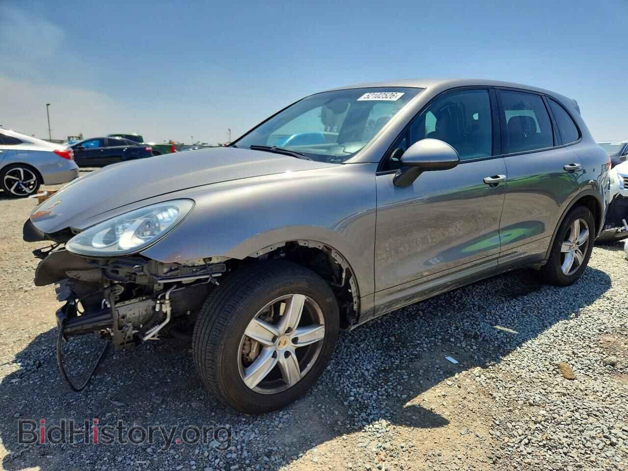 Photo WP1AA2A21CLA02645 - PORSCHE CAYENNE 2012