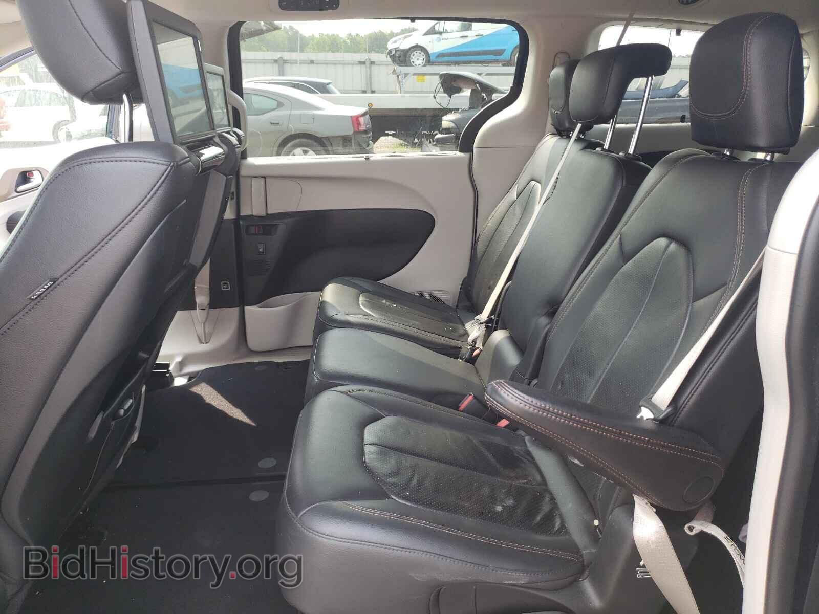 2018 CHRYSLER PACIFICA - VIN: 2C4RC1EG8JR121392 - Фото 6
