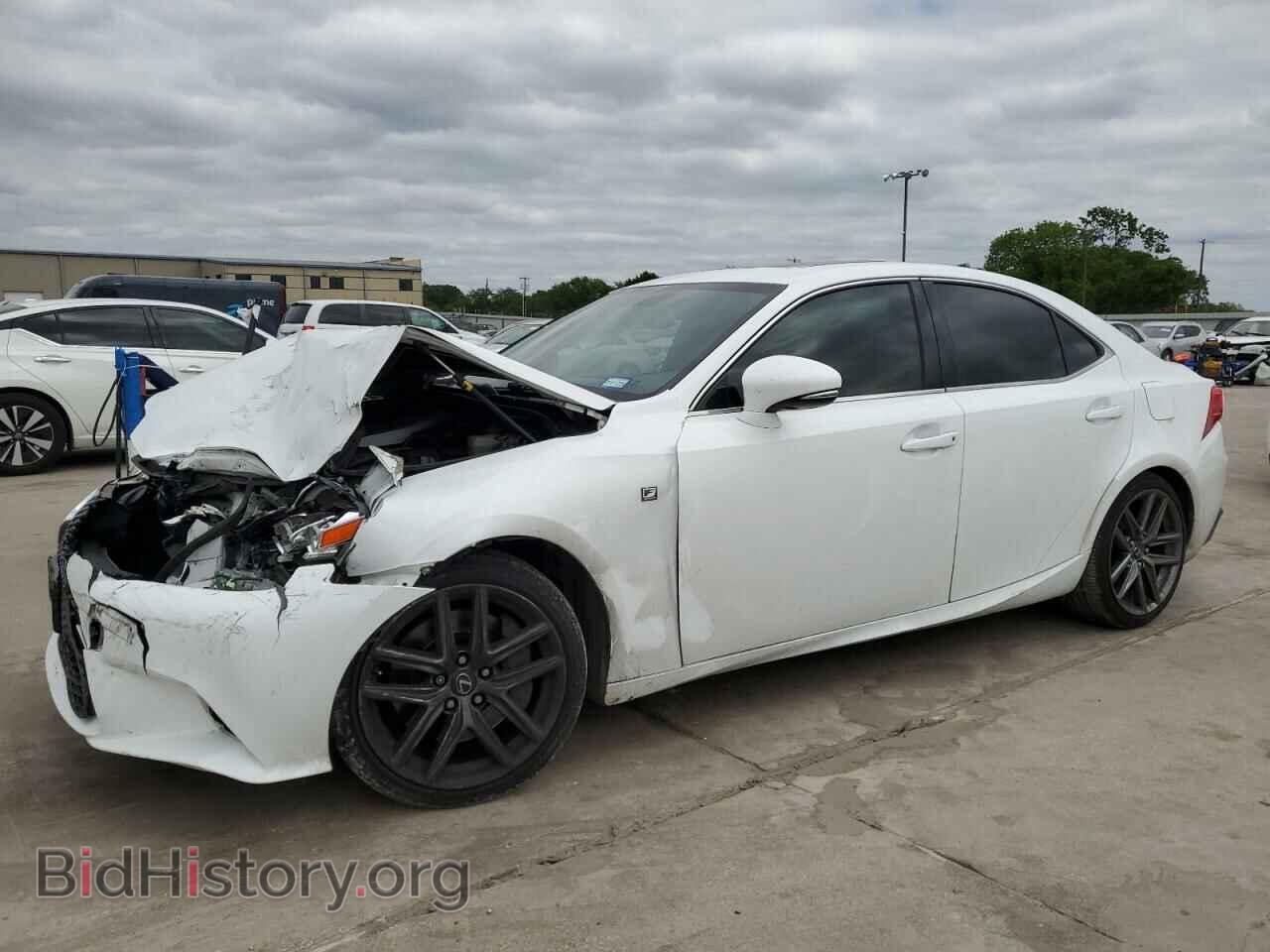 Photo JTHBE1D2XF5017118 - LEXUS IS 2015