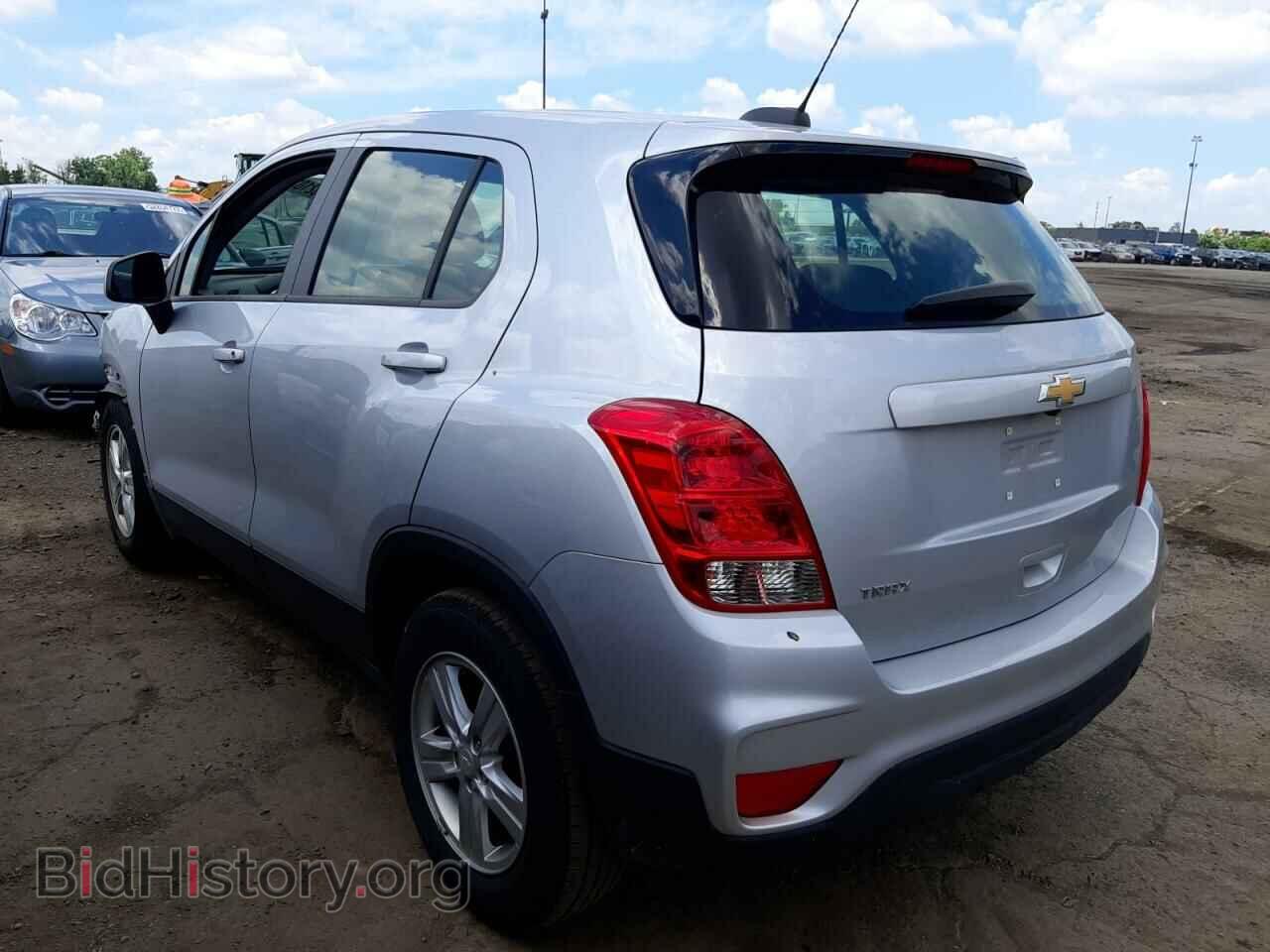 2019 CHEVROLET TRAX - VIN: 3GNCJKSB9KL397659 - Фото 3