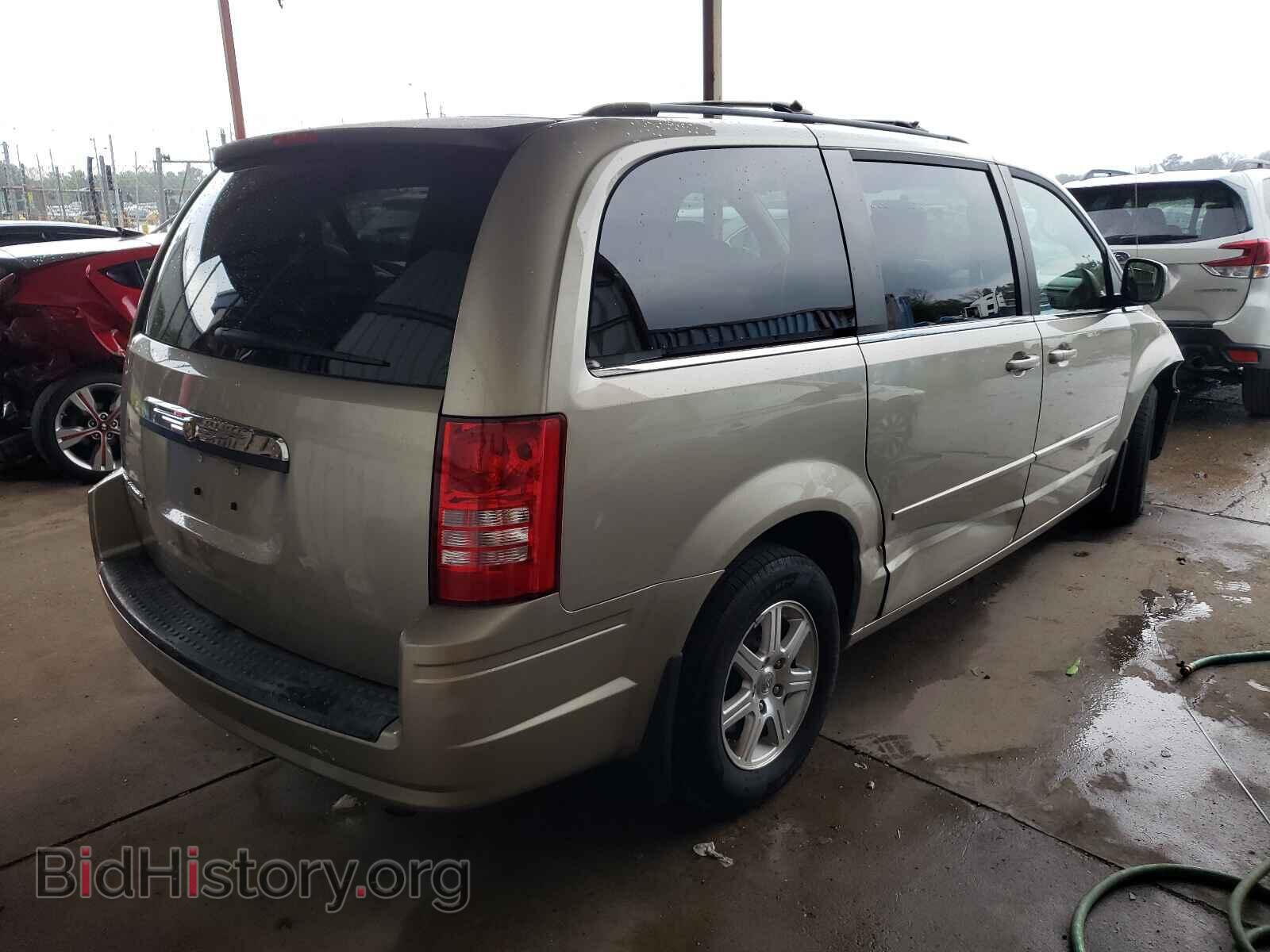 2008 CHRYSLER MINIVAN - VIN: 2A8HR54P18R149329 - Фото 4