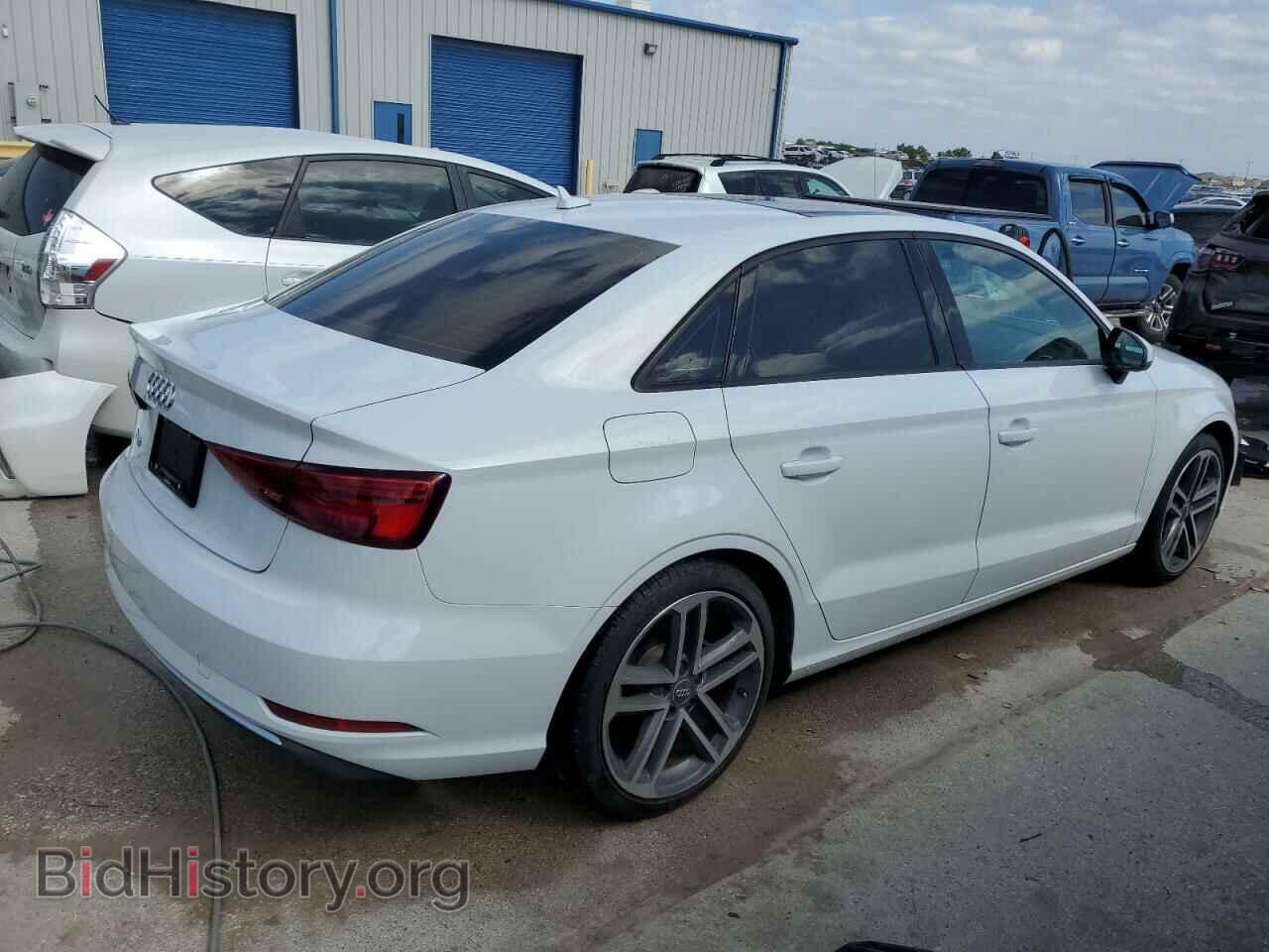 2017 AUDI A3 - VIN: WAUAUGFF6H1034864 - Фото 3