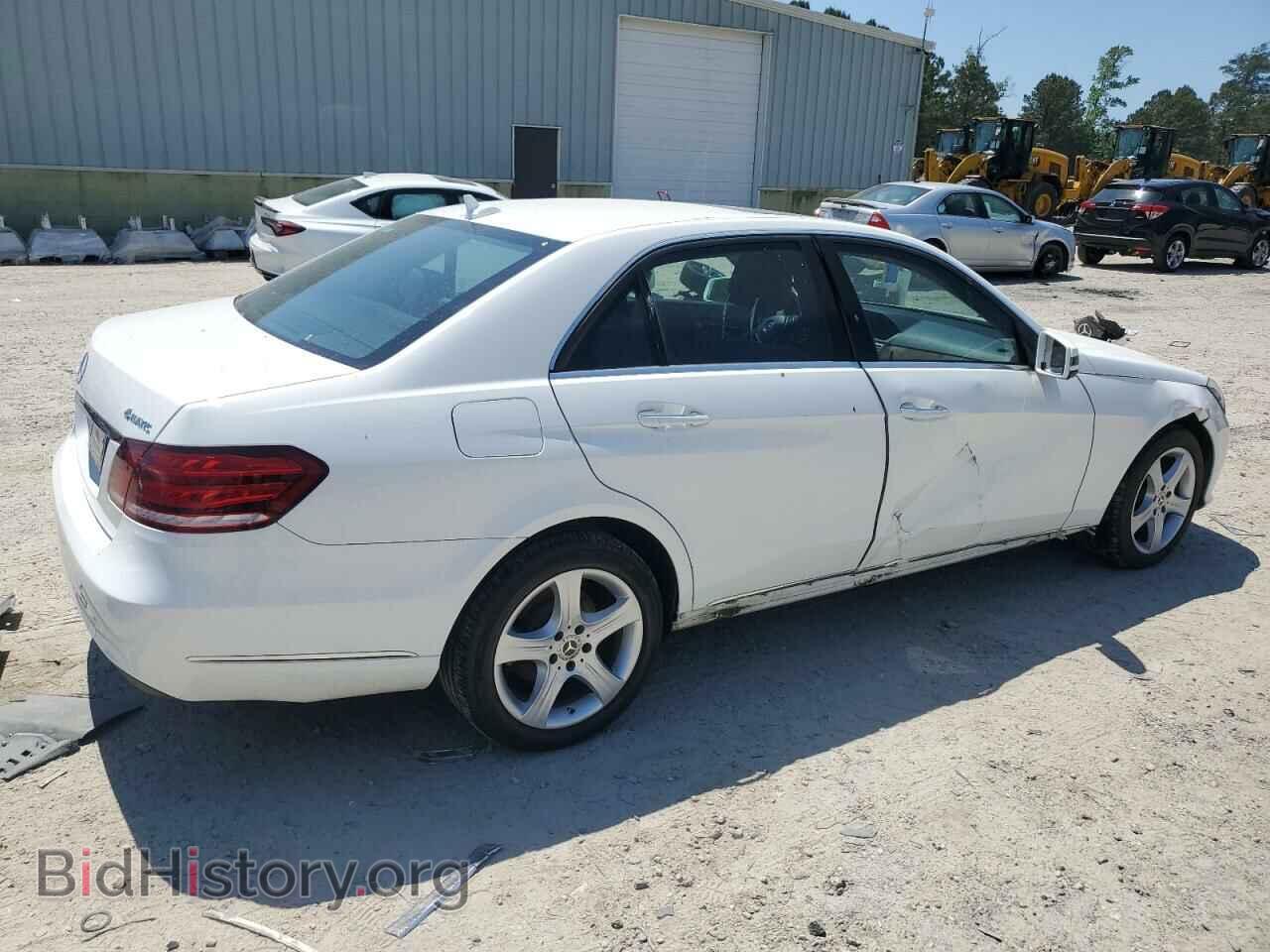 2014 MERCEDES-BENZ E-CLASS - VIN: WDDHF8JB3EA902374 - Фото 3