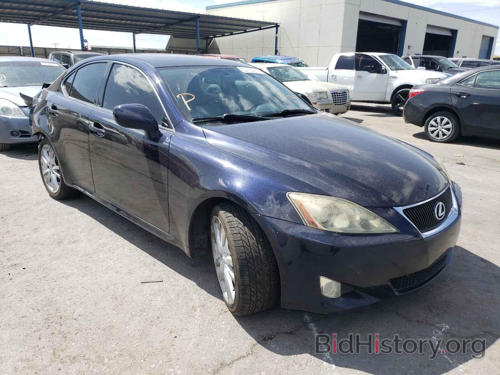 Photo JTHBE262075012269 - LEXUS IS 2007