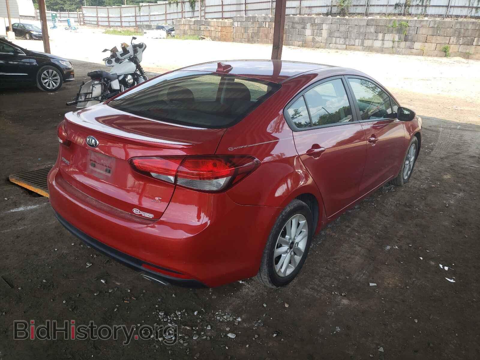 2017 KIA FORTE - VIN: 3KPFL4A78HE015241 - Фото 4