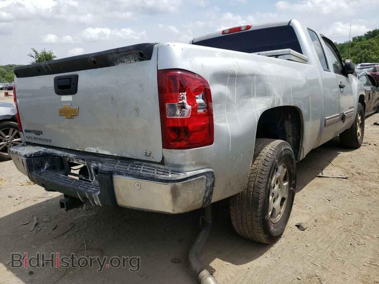 2011 CHEVROLET SILVERADO - VIN: 1GCRCSE03BZ363443 - Фото 4