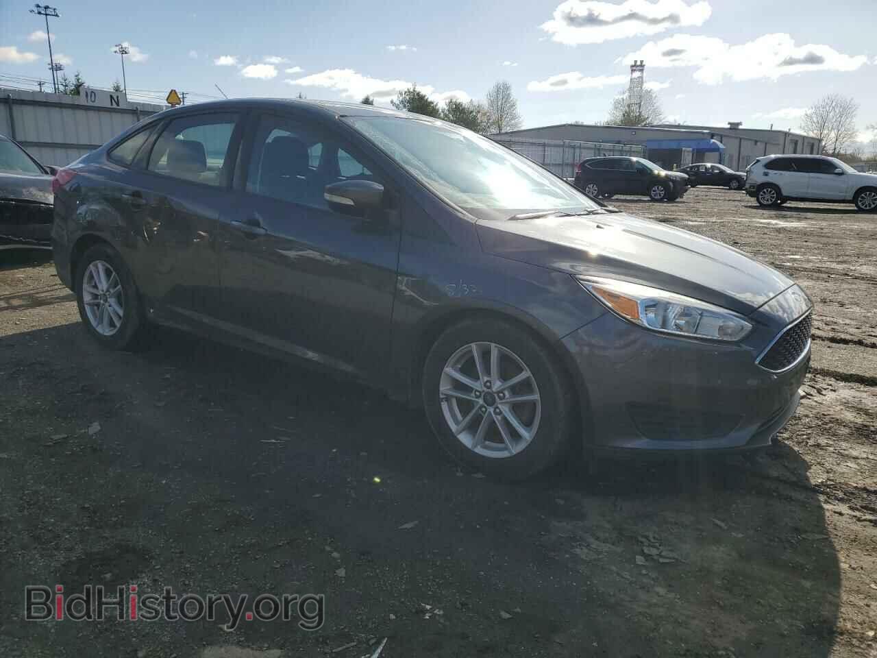 2017 FORD FOCUS - VIN: 1FADP3F2XHL228322 - Фото 4
