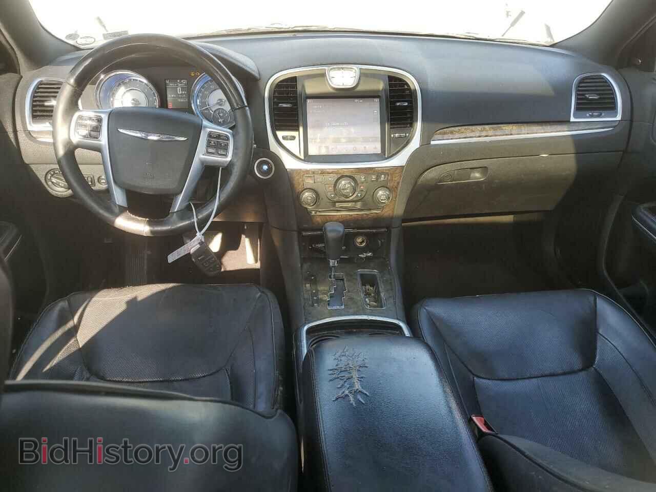 2011 CHRYSLER 300 - VIN: 2C3CA6CT6BH536585 - Фото 8