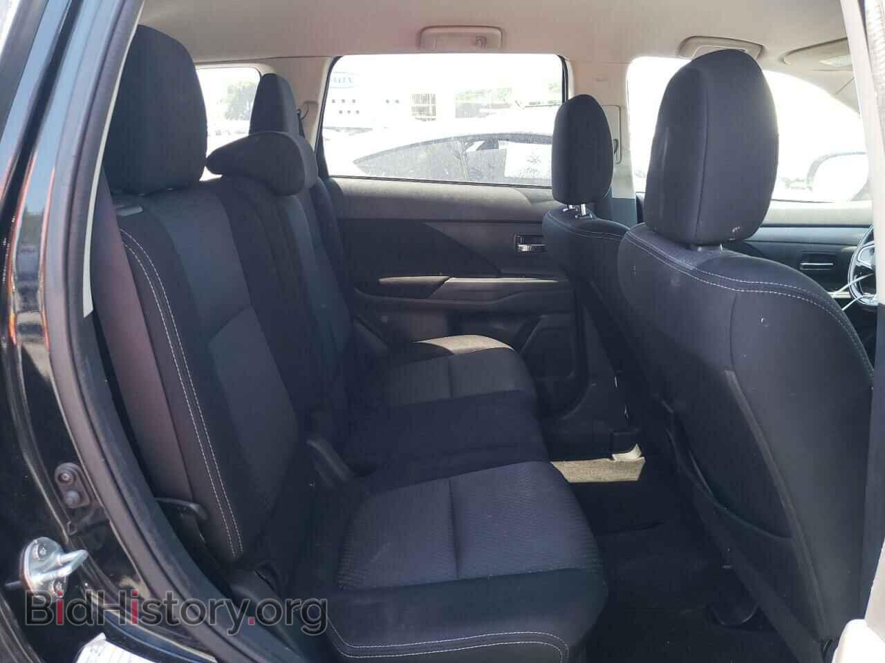 2016 MITSUBISHI OUTLANDER - VIN: JA4AD3A34GZ003731 - Фото 6