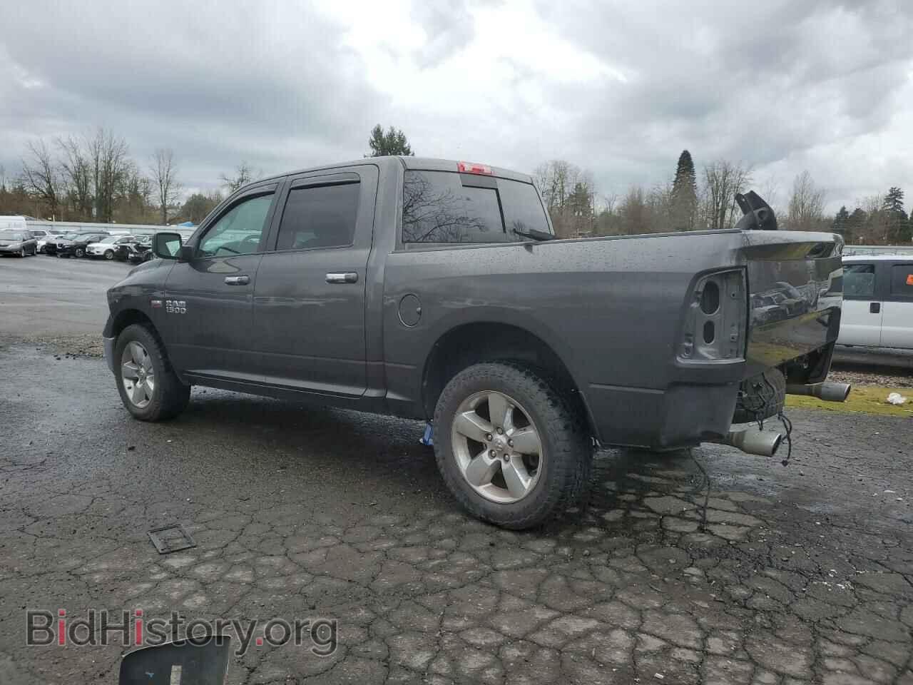 2017 RAM 1500 - VIN: 3C6RR7LTXHG522564 - Фото 2