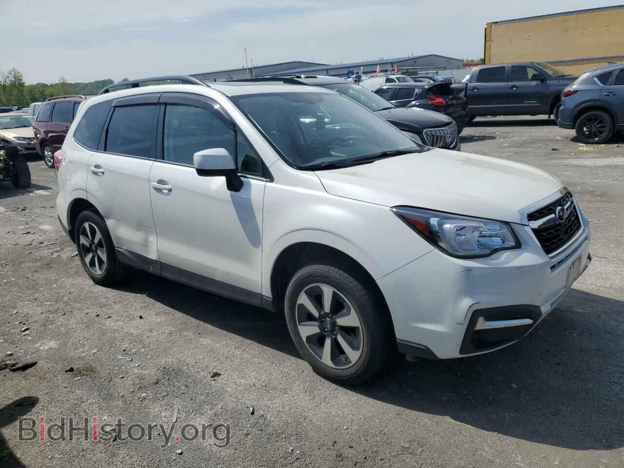 2017 SUBARU FORESTER - VIN: JF2SJAECXHH495384 - Фото 4