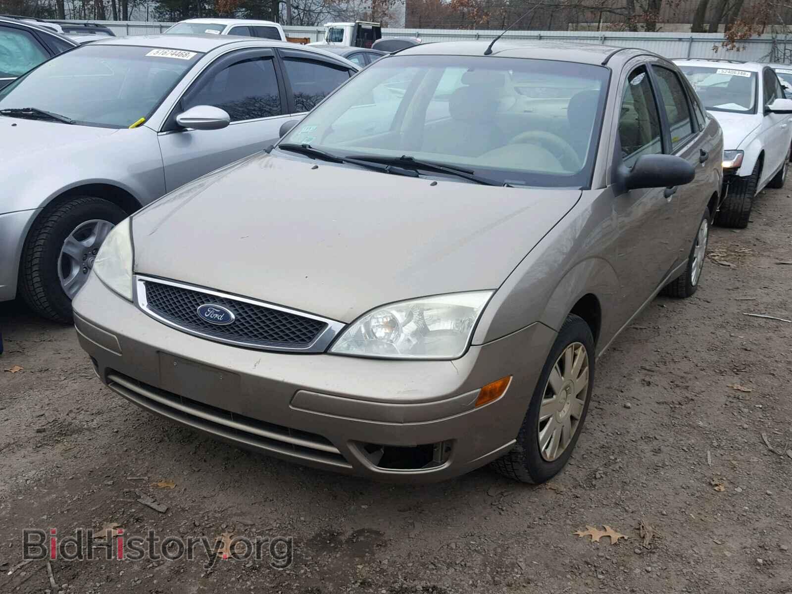 2005 FORD FOCUS - VIN: 1FAFP34N85W305415 - Фото 2