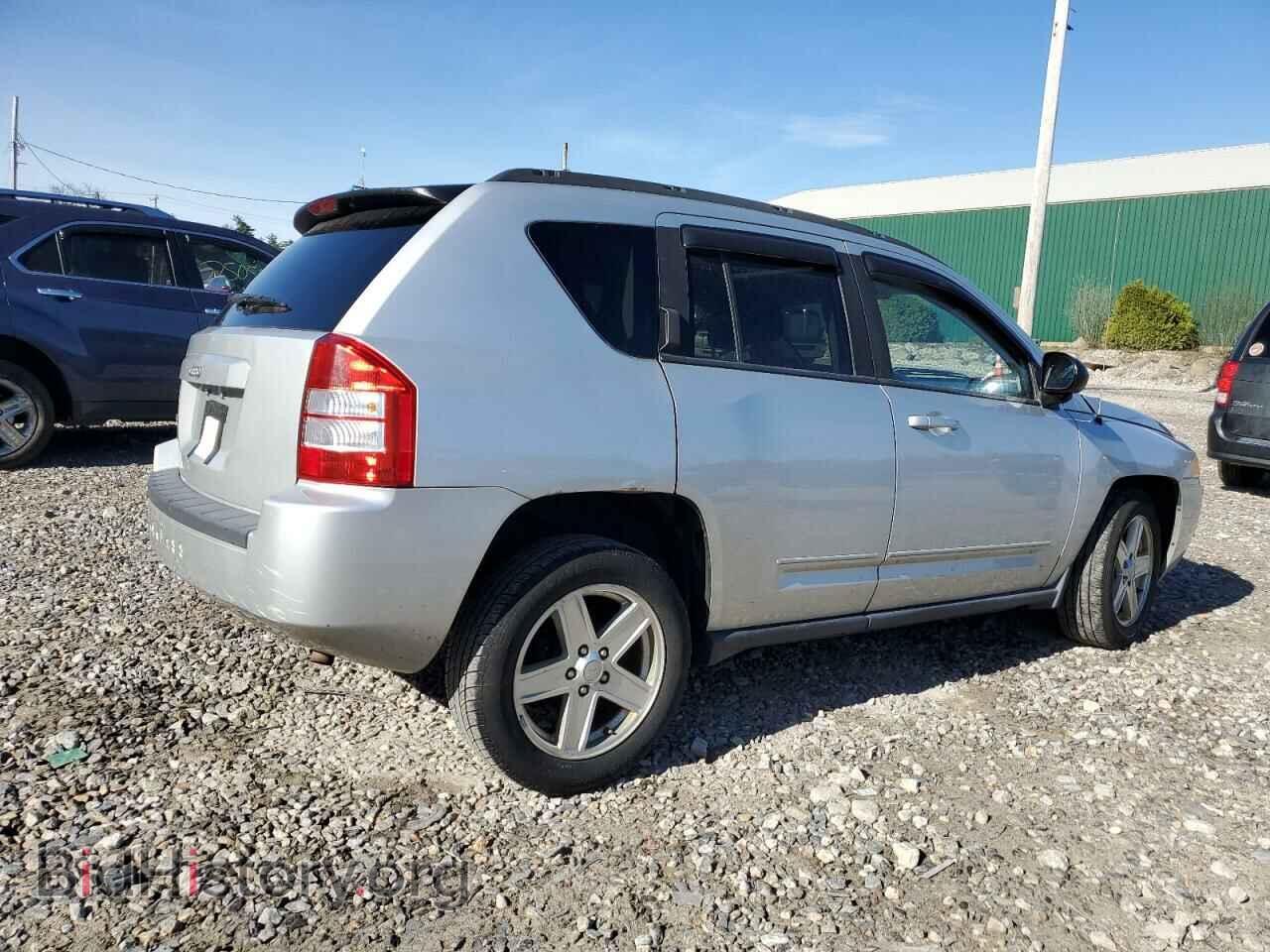 2010 JEEP COMPASS - VIN: 1J4NF4FBXAD500899 - Фото 3