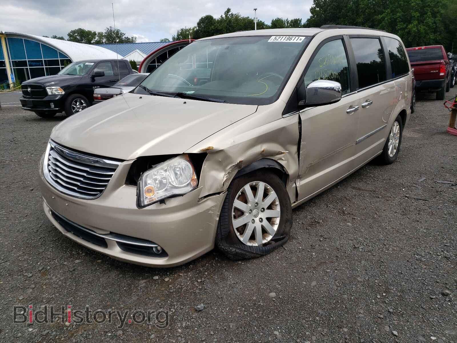 2012 CHRYSLER MINIVAN - VIN: 2C4RC1CG1CR278848 - Photo 2