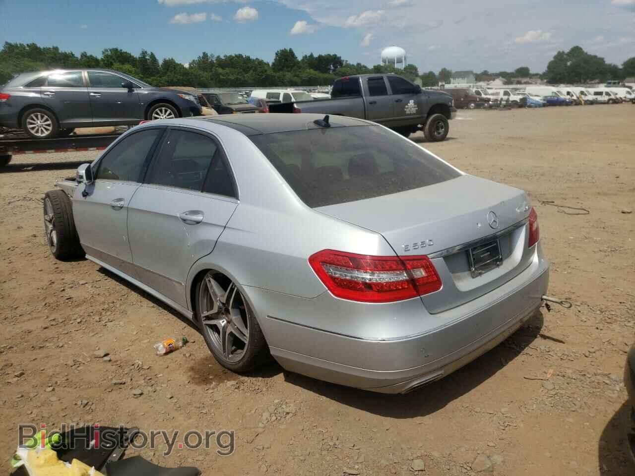 2011 MERCEDES-BENZ E-CLASS - VIN: WDDHF9AB9BA348159 - Фото 3