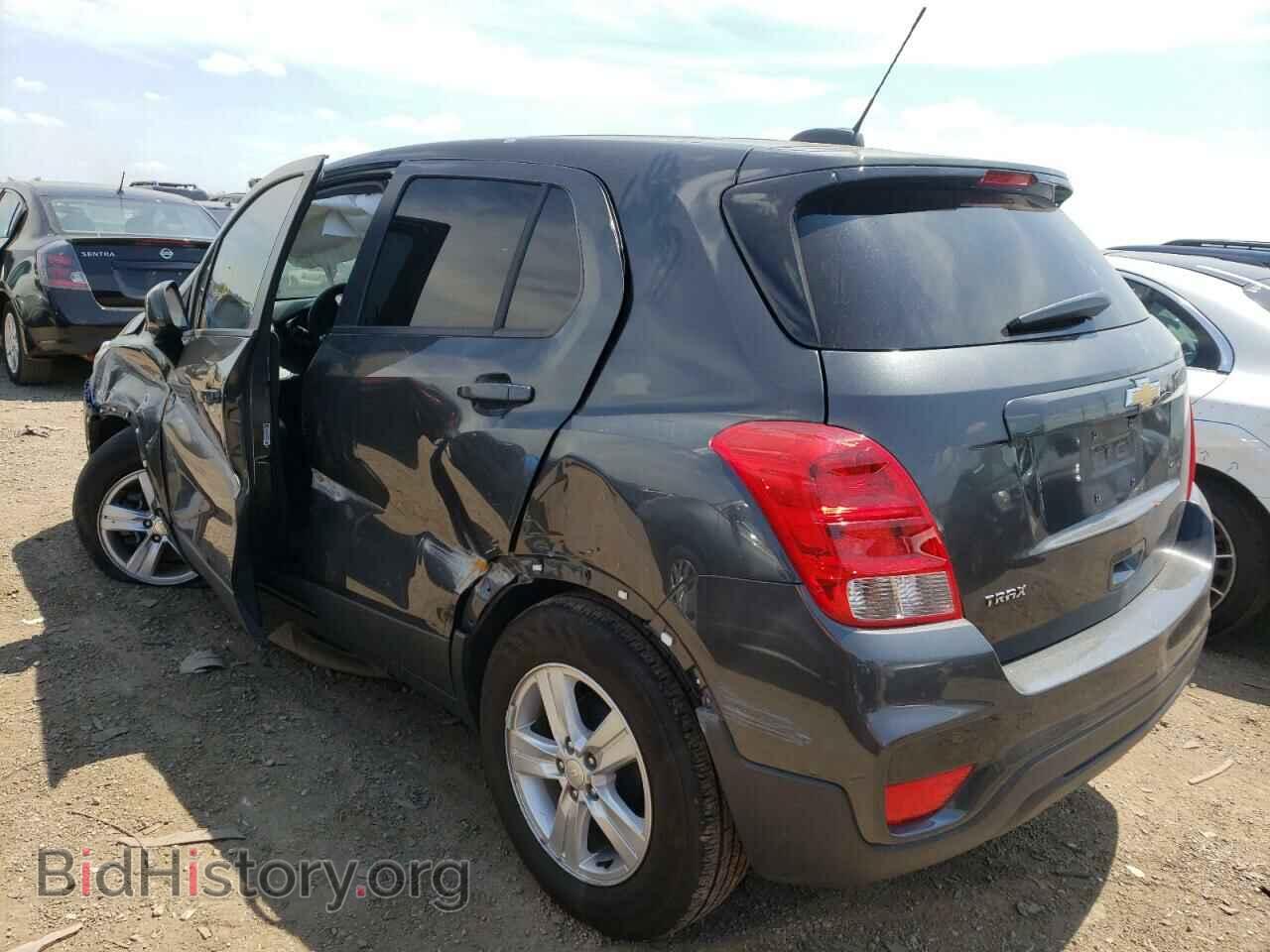 2019 CHEVROLET TRAX - VIN: 3GNCJKSB3KL404718 - Photo 3
