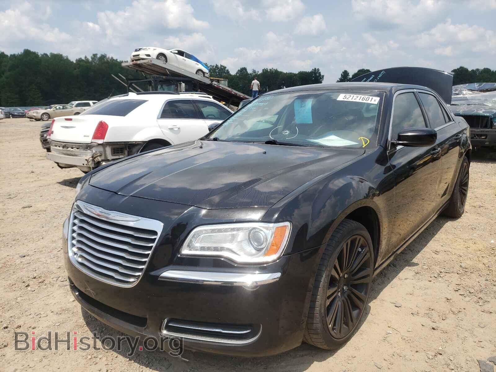 2012 CHRYSLER 300 - VIN: 2C3CCAAG9CH207884 - Фото 2