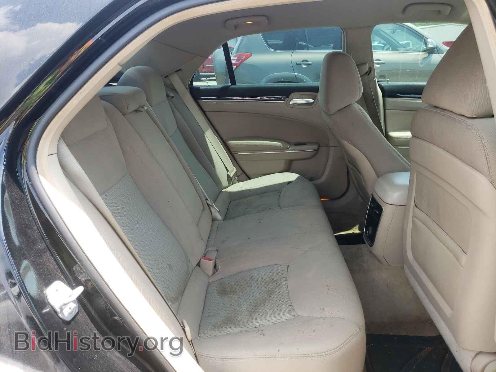 2012 CHRYSLER 300 - VIN: 2C3CCAAG9CH207884 - Фото 6