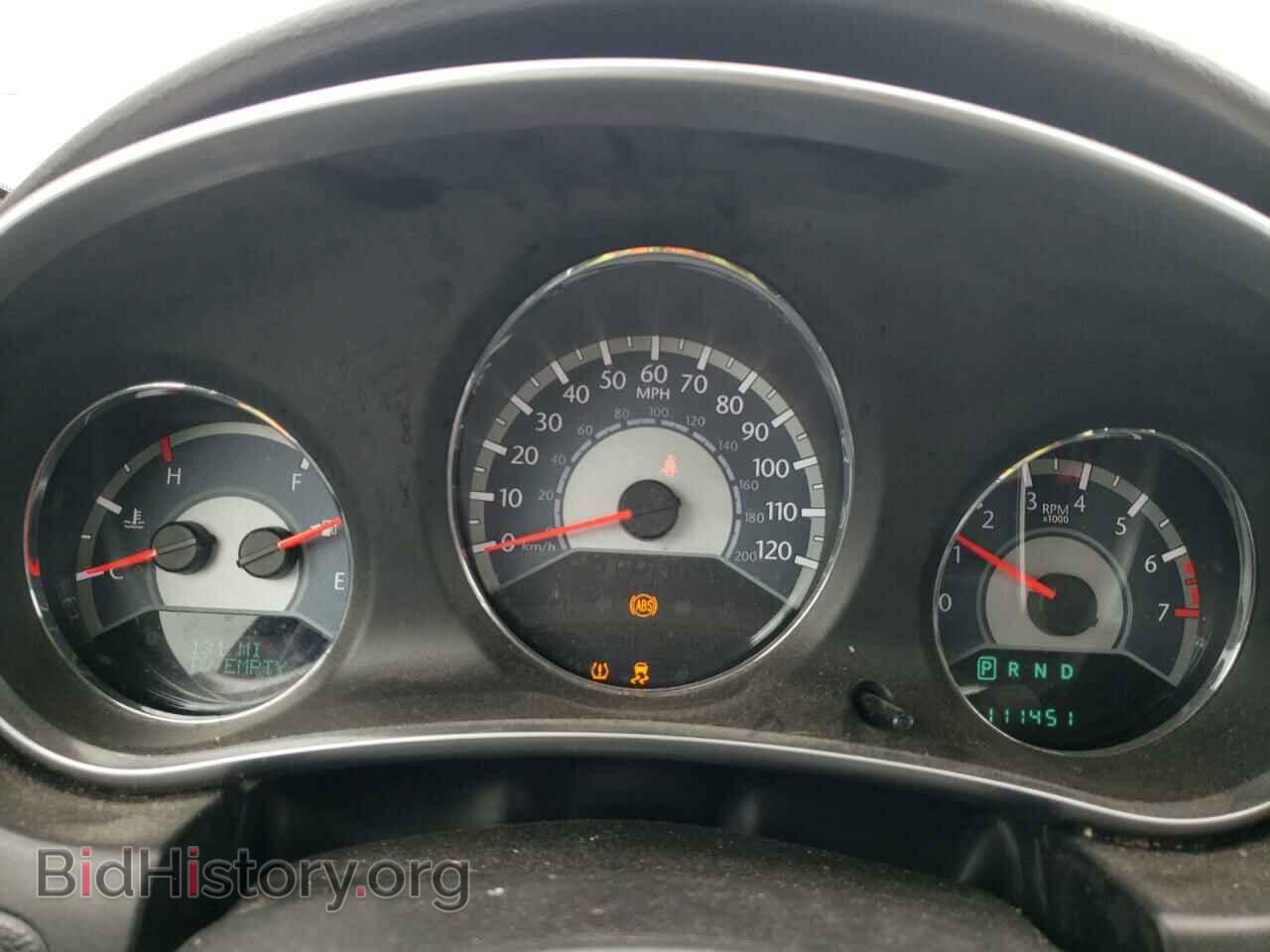 2011 CHRYSLER 200 - VIN: 1C3BC1FB6BN625771 - Фото 9