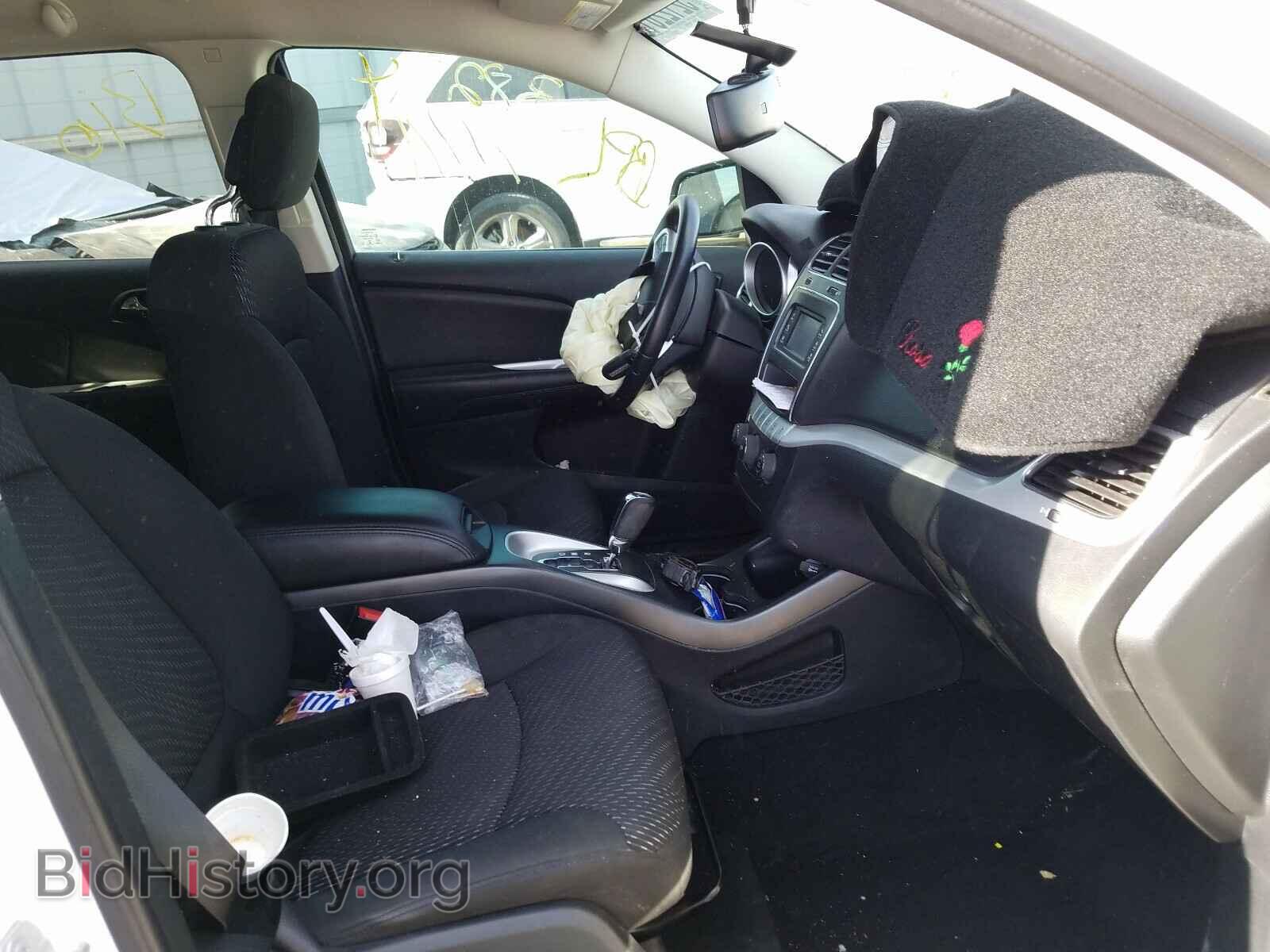 2017 DODGE JOURNEY - VIN: 3C4PDCBB8HT557255 - Фото 5