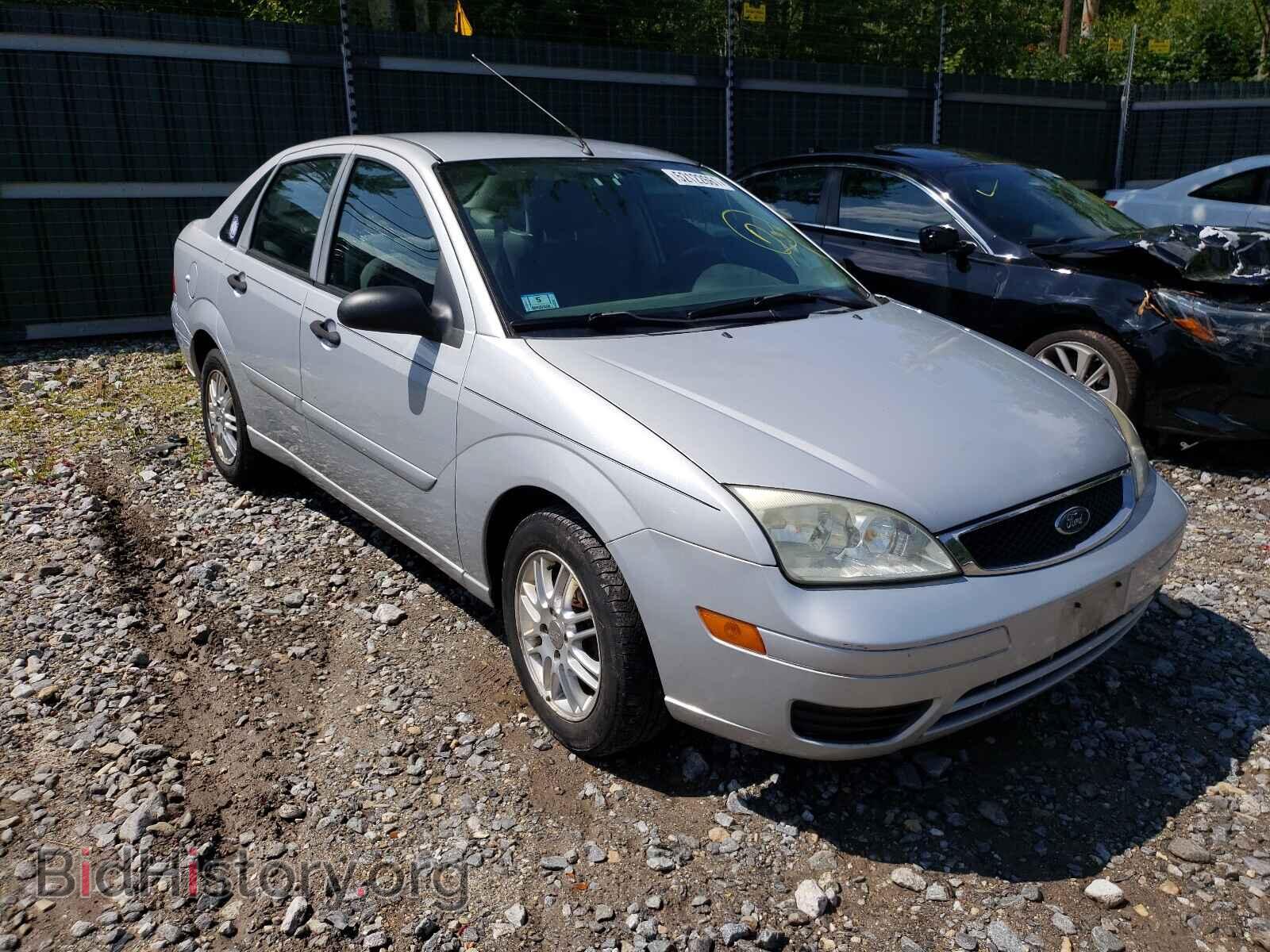 Photo 1FAFP34N57W249727 - FORD FOCUS 2007